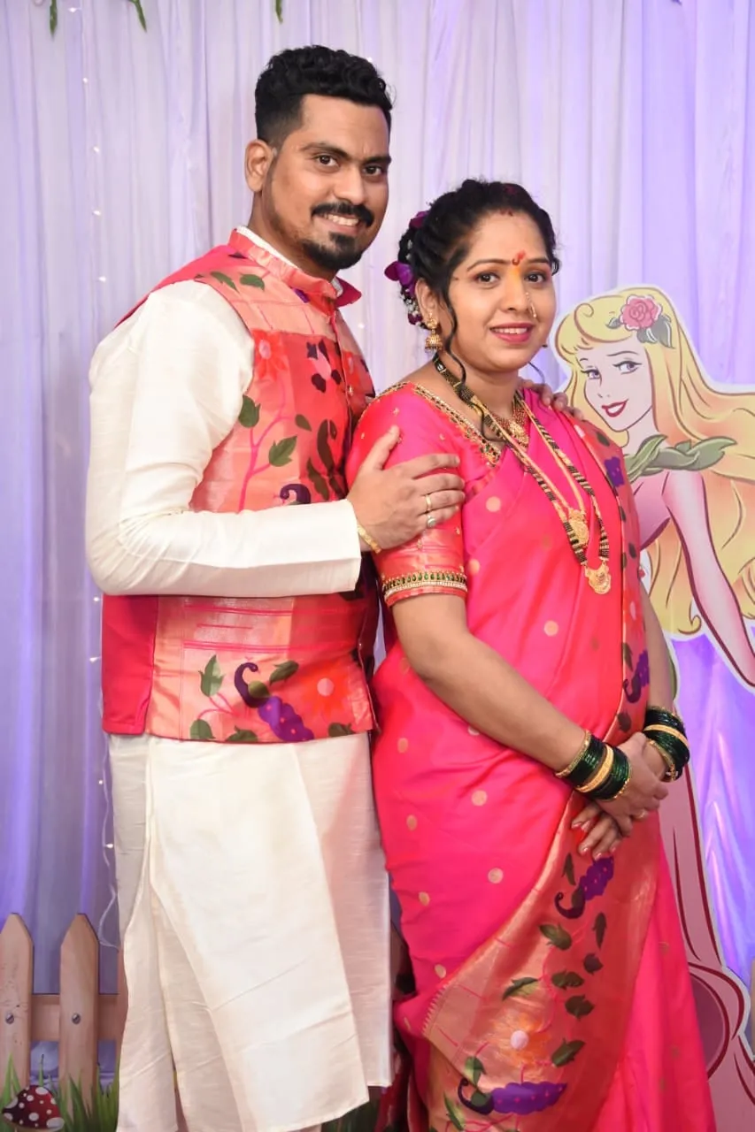 Couple twinning Men’s premium paithani jacket and peacock border premium paithani saree - golden pink