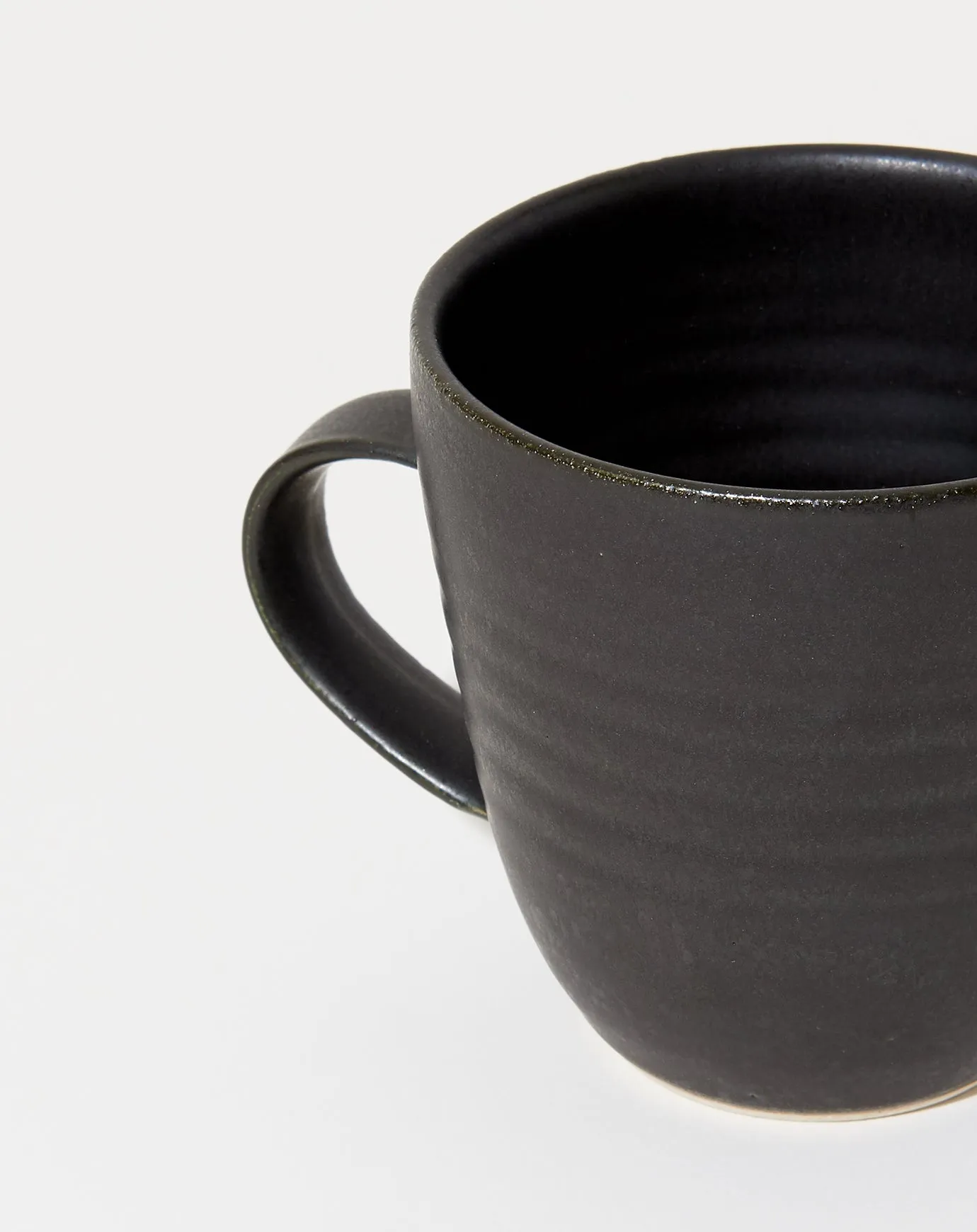 Farmhouse Coffee Mug in Satin Black