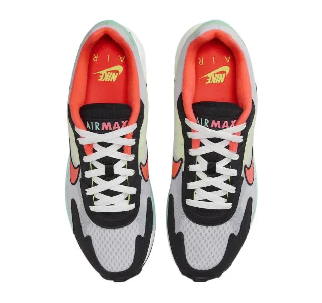 Nike Air Max Solo Hot Punch