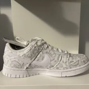 Nike Dunk Low WMNS White Paisley