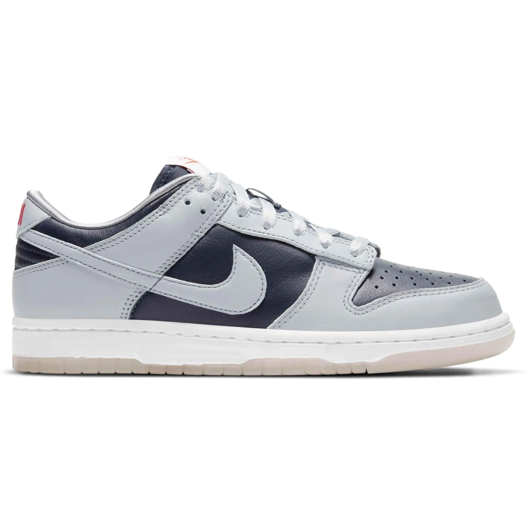 Nike Dunk WMNS Low SP 'College Navy'