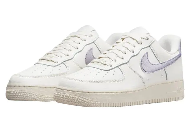 Nike WMNS Air Force 1 Low Oxygen Purple