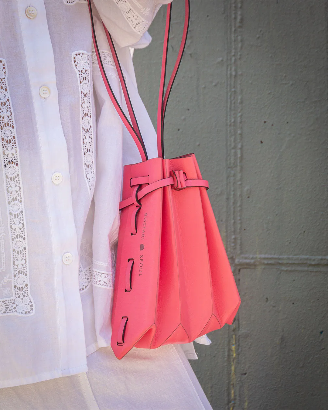 Origami Leather Bag Bubblegum