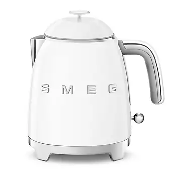 SMEG Retro KLF05WHUK Mini Kettle - White | Kaleidoscope