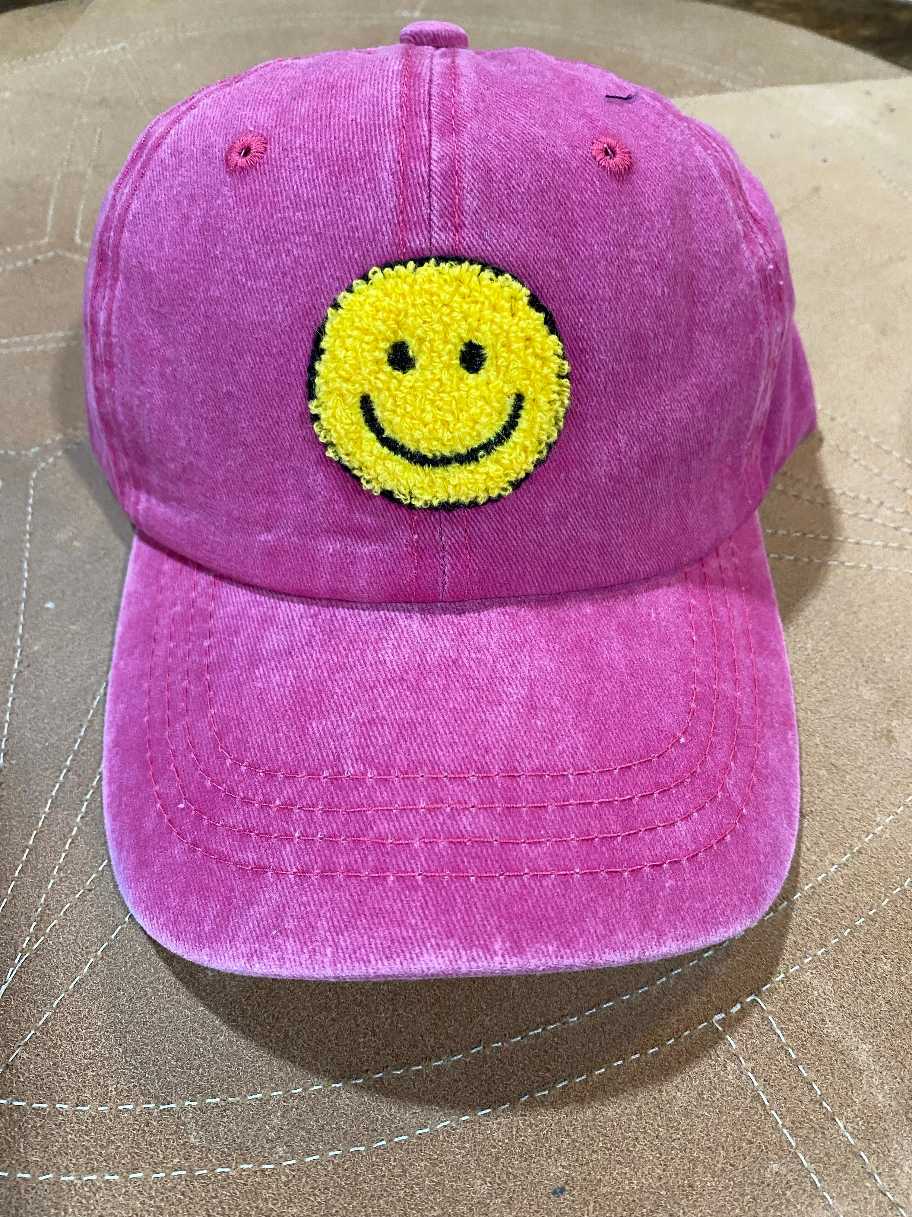 Smilie Face Cap (Fuschia)