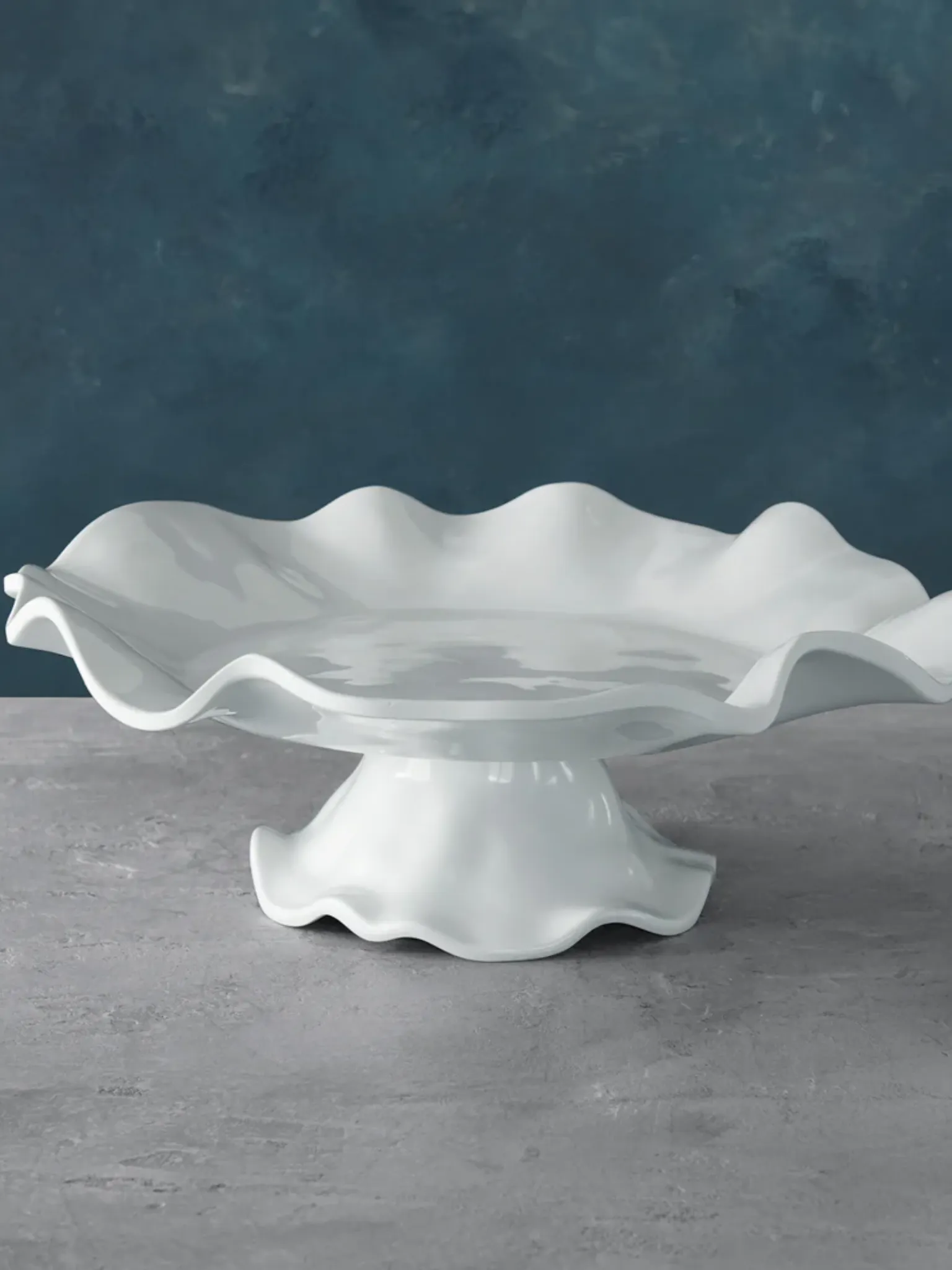 VIDA Havana Pedestal Cake Plate