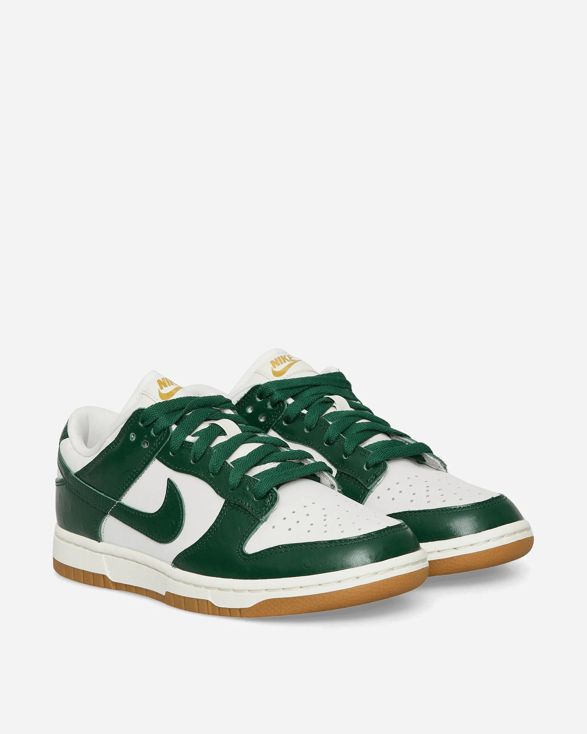 WMNS Dunk Low LX Sneakers Phantom / Gorge Green