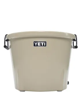     YETI COOLERS  Tank 85    